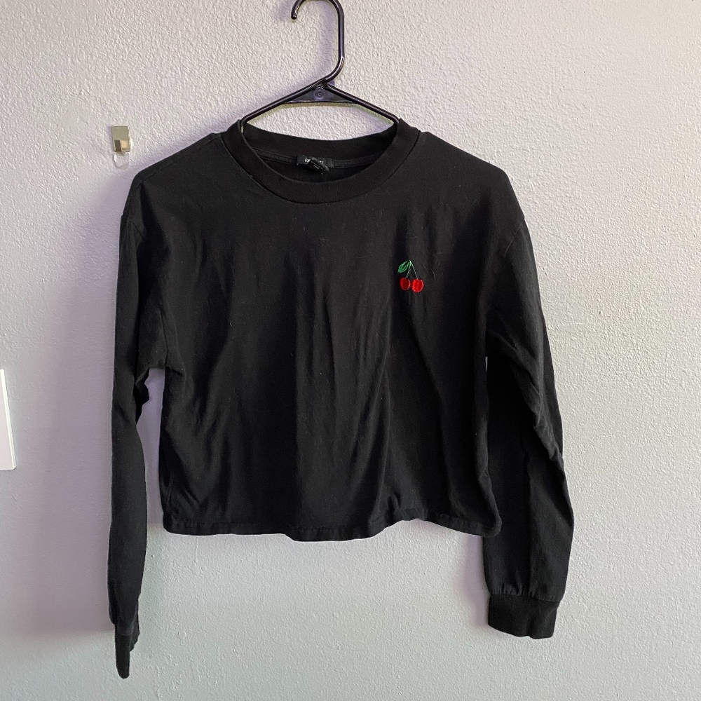 Black cherry t shirt